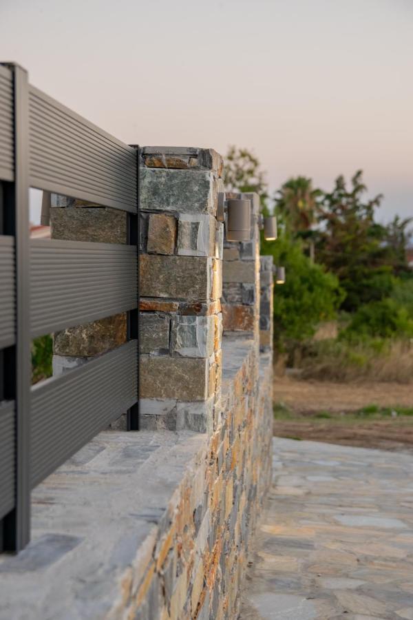 Sithoniars Melora Luxury *