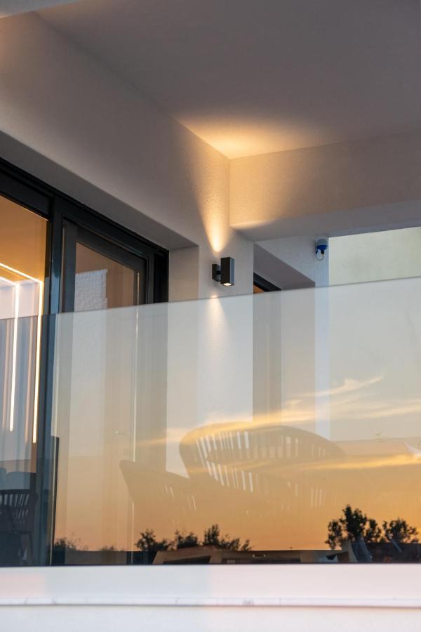 Sithoniars Melora Luxury *